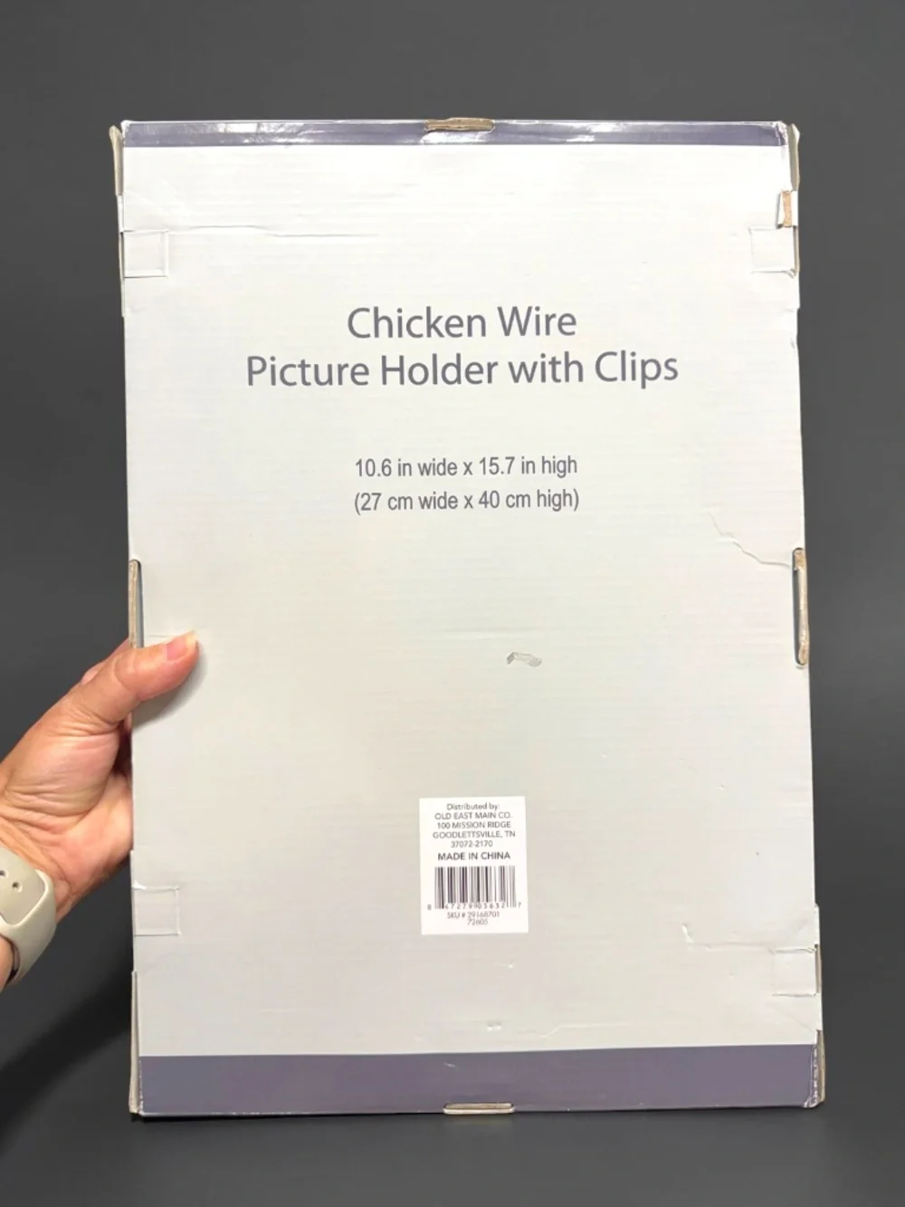 NOT FOR SALE - Chicken Wire Picture Holder w Clips Farmhouse Wall Decor NEW